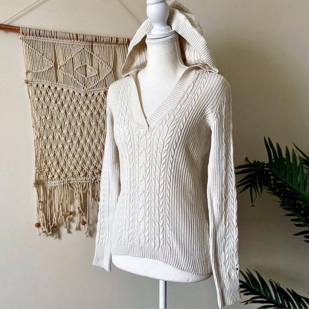 Tommy Hilfiger Women's Cream White V-Neck Hooded Long Sleeve Sweater